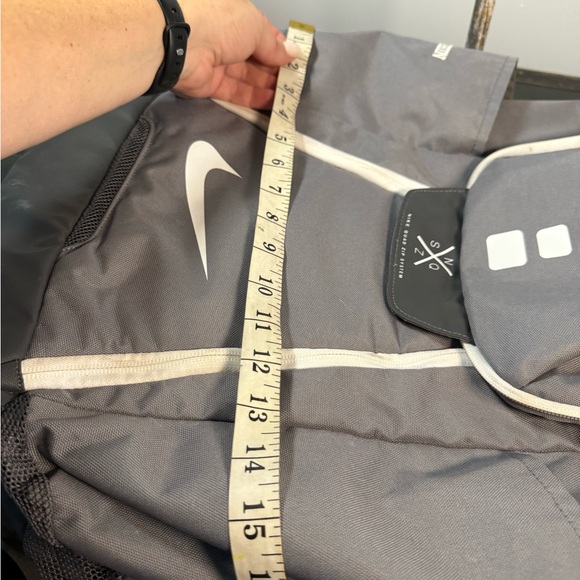 Nike Hoops Elite Max Air Team 2.0 Quad Zip Basketball Backpack Gray Gym Bag Logo - Picture 9 of 9